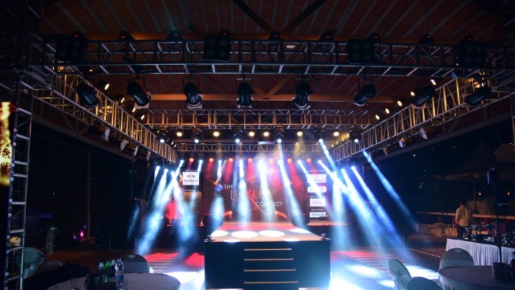 Awards show host presenting